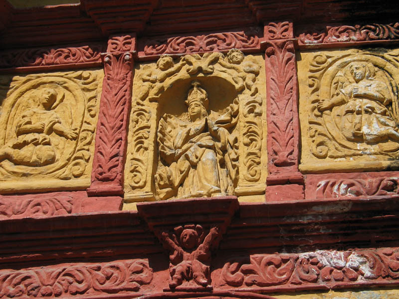 entryway (adjacent to Catedral)