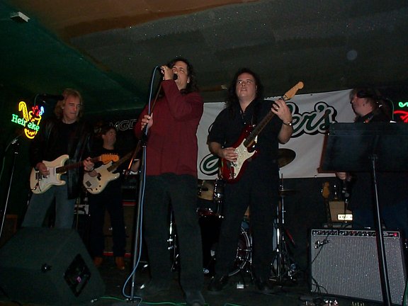 Dave Amato, Ronnie Pea, John Cruz and Seymour Duncan