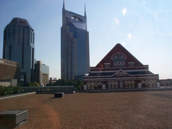 The Bell South tower and Ryman Auditorium