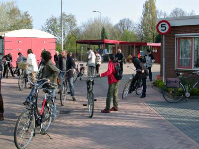u13/jwc/medium/42563246.x1000JWCZaterdagfietsleenen230405Ontvangstvrijdag13.jpg
