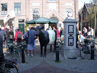 u13/jwc/medium/42563280.x1000JWCZaterdagfietsleenen230405Ontvangstvrijdag36.jpg