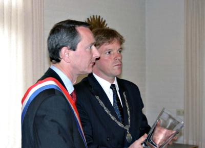 u13/jwc/medium/42564475.JWCondertekening230405x1000Ondertekening31.jpg
