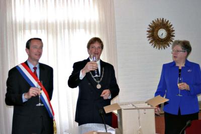 u13/jwc/medium/42564493.JWCondertekening230405x1000Ondertekening36.jpg