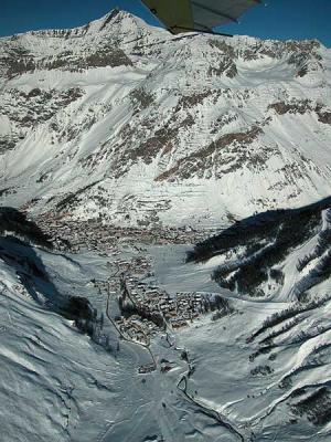 u13/katnphil/medium/38453494.ValDIsere2.jpg