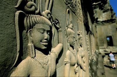 u13/kawin_t/medium/38477431.Angkor_Wat_21.jpg
