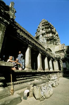 Angkor_Wat_25.jpg