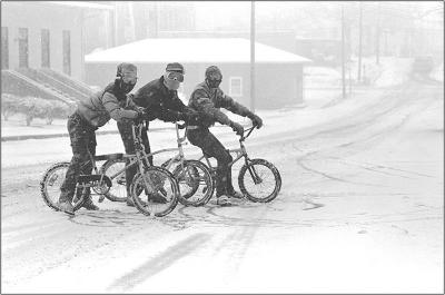 Snow Cycling