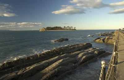 Rocks Road Nelson 1