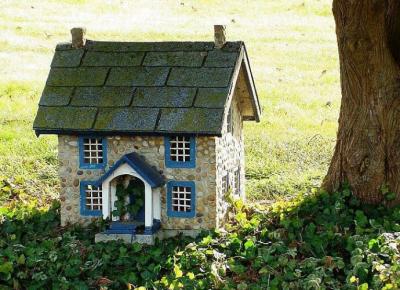 stone house miniature