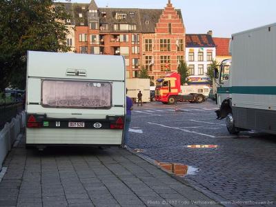 Turnhout (Belgium) Grote Markt - 6.8.2002 - Marktinvasie door de foorkramers, dit is mijn plaatske voor de volgende 14 dagen