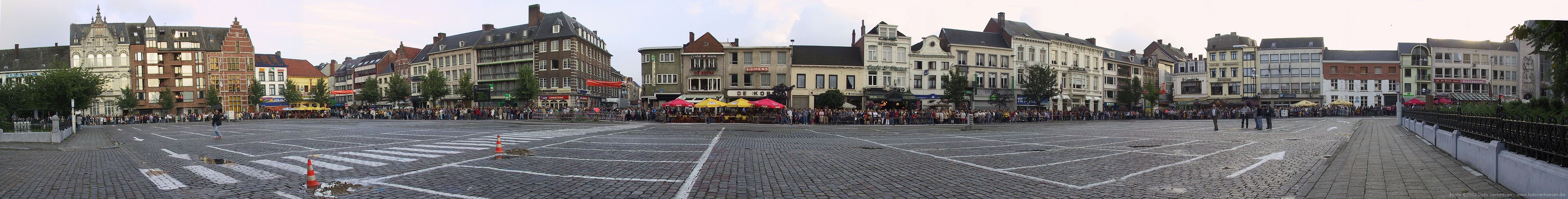 Turnhout<br>De oude Grote Markt - 180 panorama