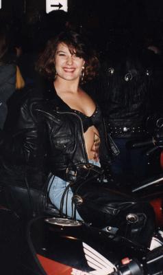 bikeweek-90s 135.JPG