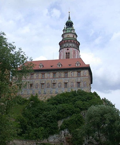 castle tower from Latran bridge