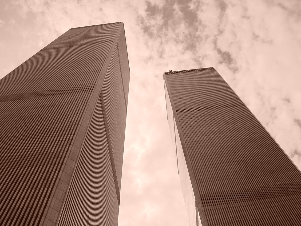 World Trade Centers from below in speia.