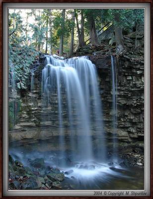 Waterfall in Hilton Falls PP