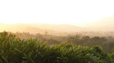 2004 12 04 - Early morning over Vinales.jpg