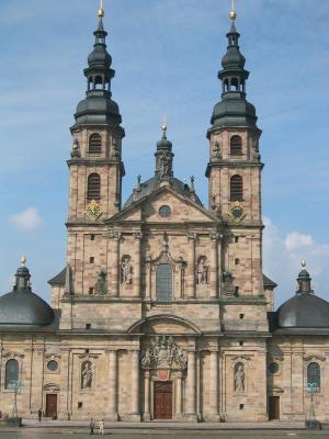 Dom_Facade.jpg
