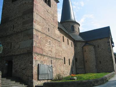 Michaelskirche_Front.jpg
