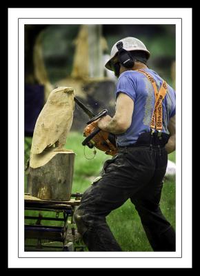 men_with_chainsaws