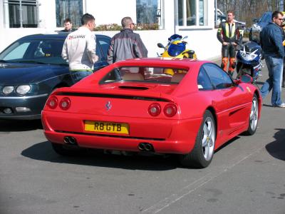 Ferrari 355 1.jpg