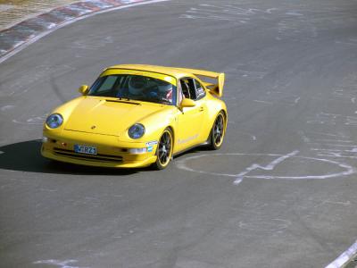 u13/nogaroblue/medium/41574919.Yellow993RSontrack.jpg
