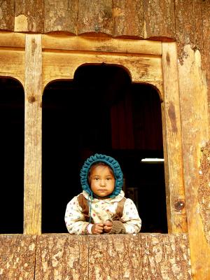 Tibetan Kid at Hongsho Checkpoint