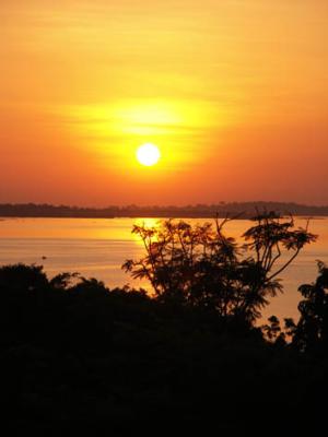 Lake Victoria sunrise 1.jpg