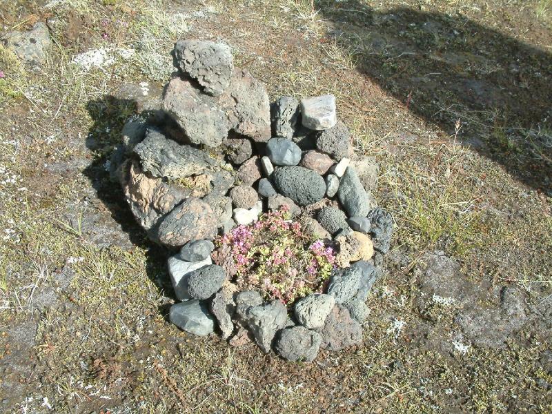 Stacked rocks at Laufsklavara