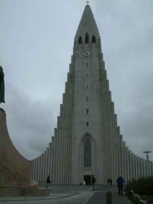 Hallgrímskirkja (main Lutheran church in Reykjavík)