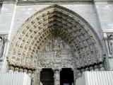 NOTRE-DAME-ENTRANCE