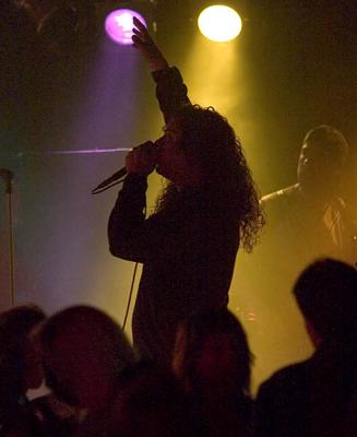 2005_04_22_2923