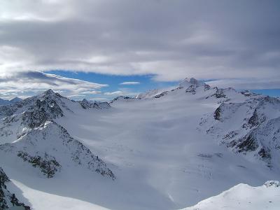 From Tiefenbachkogl (3309 m)