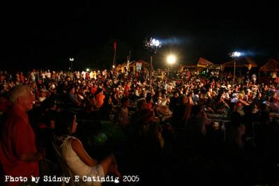 The concert's about to start...