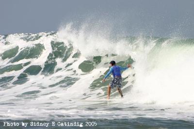 This guy didn't want to leave 'cos the waves were to good to miss