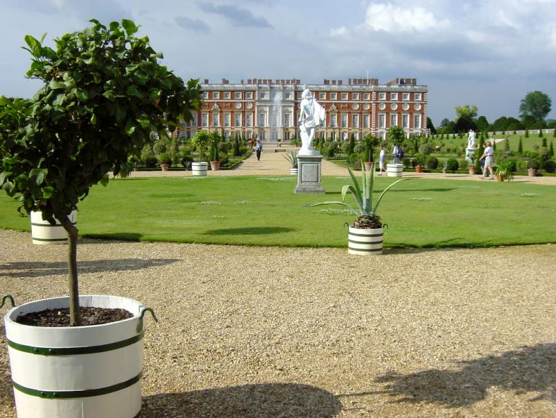 Privy Garden Fountain