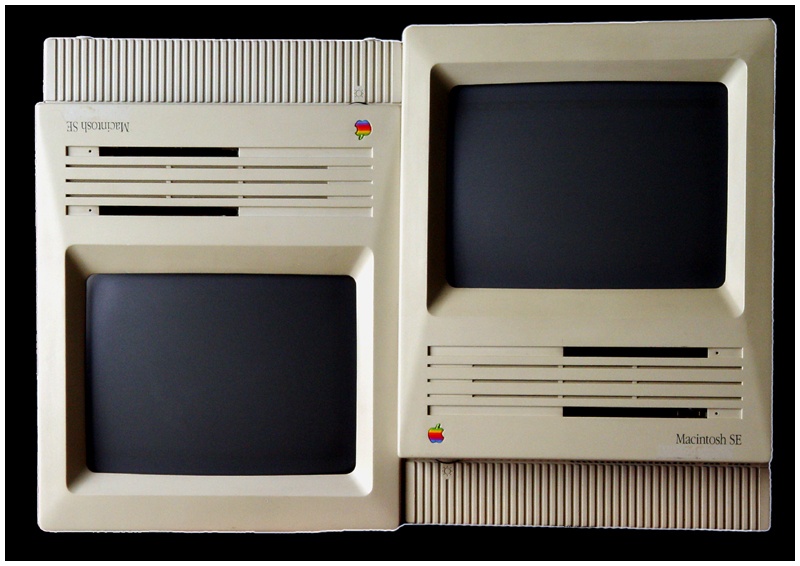 <B>Macobsolete</B><BR><font size=1>by David Cappello</font>
