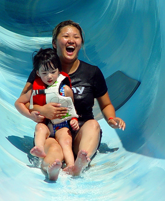 <b>Waterslide Fun</b><br><font size=2>by Nee</font>