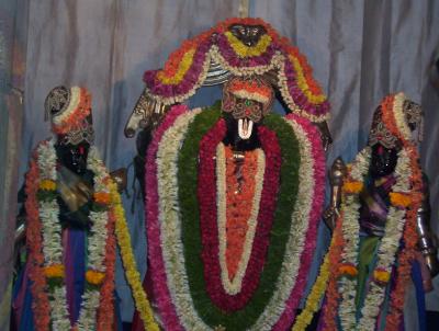 Close up of Rukmini Sathyabhama Sametha Venugopala Swamy of Devanhalli