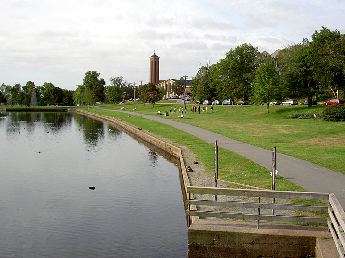 Sullivans Pond