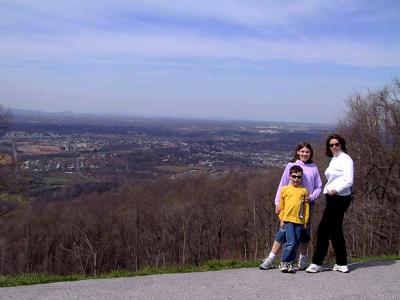 Scenic Overlook at the beginning of Skyline Drive.
