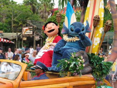 Lilo and Stitch - Stars and Motorcars Parade