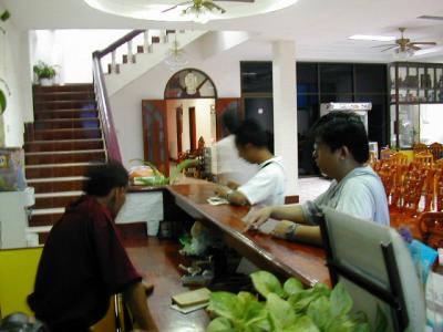laos0416.jpg
