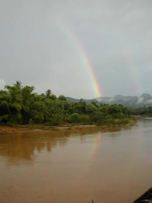laos0405.jpg