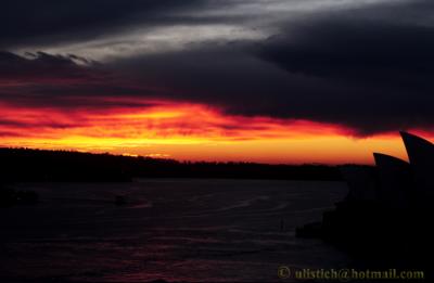 6:42 AM - 26th July 2002 Sydney , Australia
