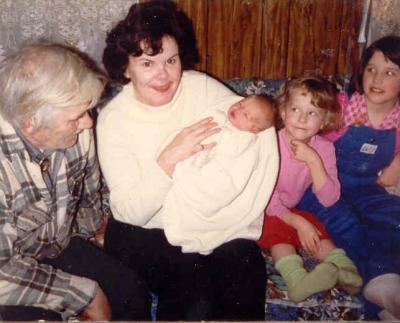 joan poolergrams baby Jason1983.jpg