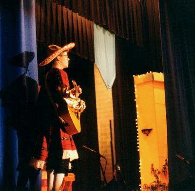 u13/vrmp/medium/28898185.UntitledScanned10.jpg