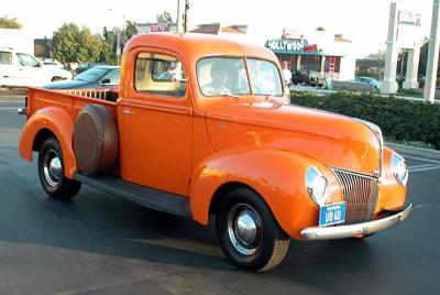 1940 Ford Pickup - Pasadena Fuddruckers Sat. Nite cruise