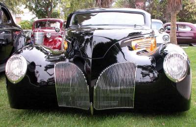 Very Custom Lincoln Zephyr - Signal Hill, CA Car Show