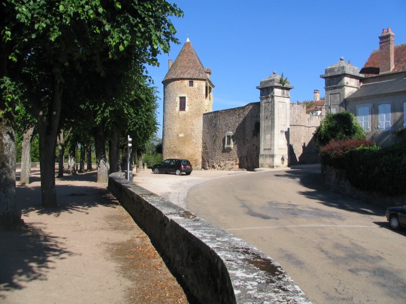 Avallon , Bourgogne