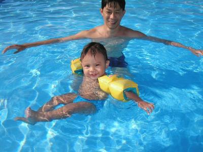 I love to swim